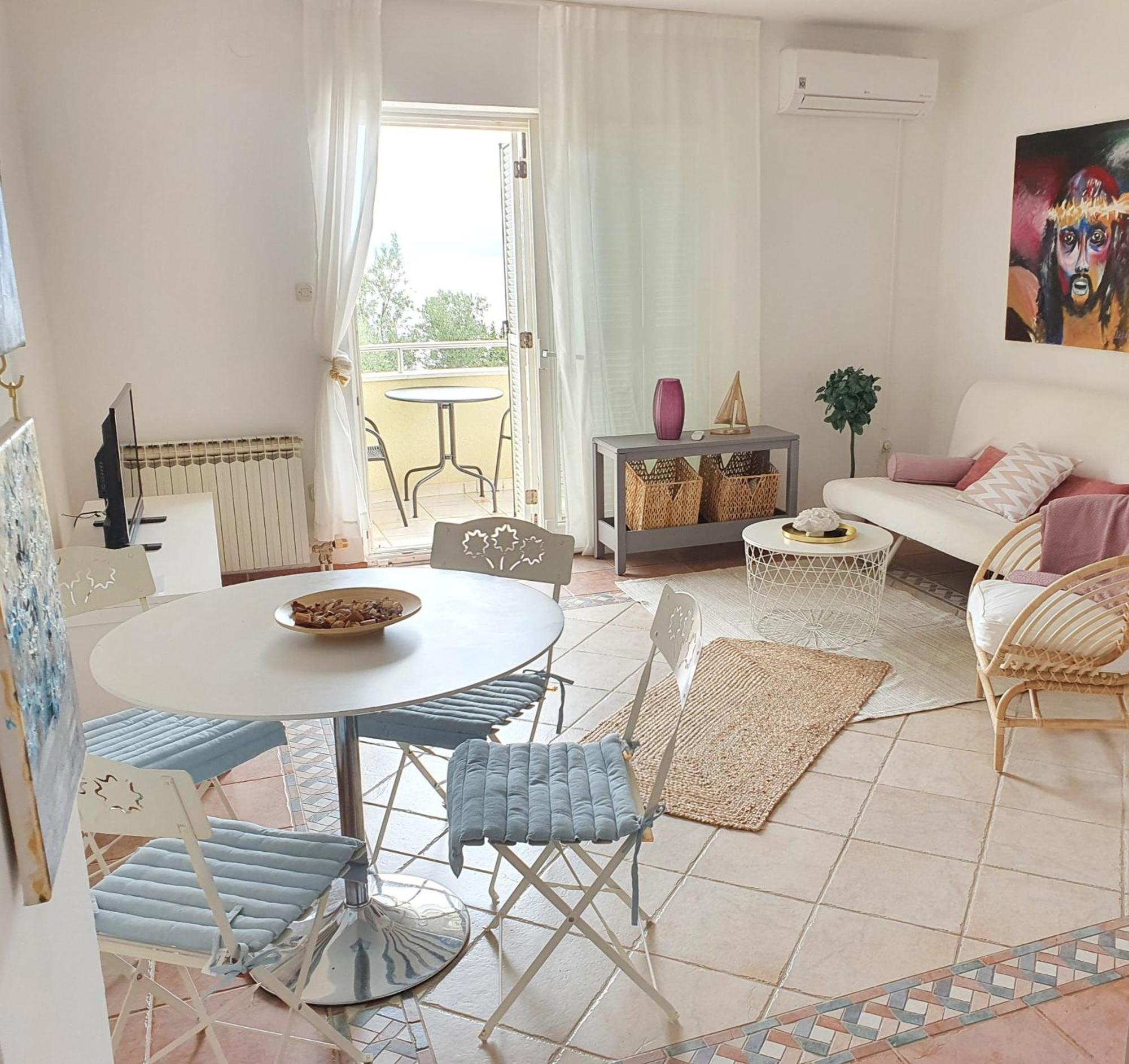 Apartments Lukas Novi Vinodolski Bilik gambar